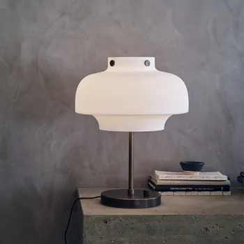V kodani, stolná Lampa talianskeho Jednoduché Umenie Tabuľka svetla Dekorácie LED Štúdia Obývacia Izba Posteli retro Dizajnér lampa